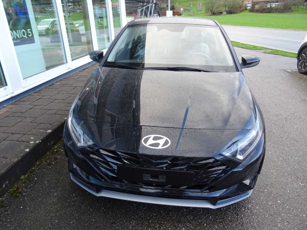 i20 1.0 T-GDI M T, Trend Bose Digitales Cockpit Apple CarPlay DAB Ambientebeleuchtung